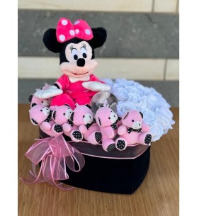 kalpli kadife büyük boy kutuda Mickey mause, kar küresi, peluş oyuncak yapay gül aranjmanı