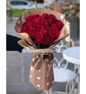 20 adet kırmızı gül buketi